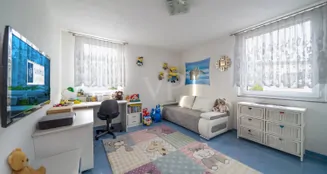 von_poll_real_estate_property_25455047_image_9