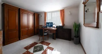 von_poll_real_estate_property_25455047_image_10