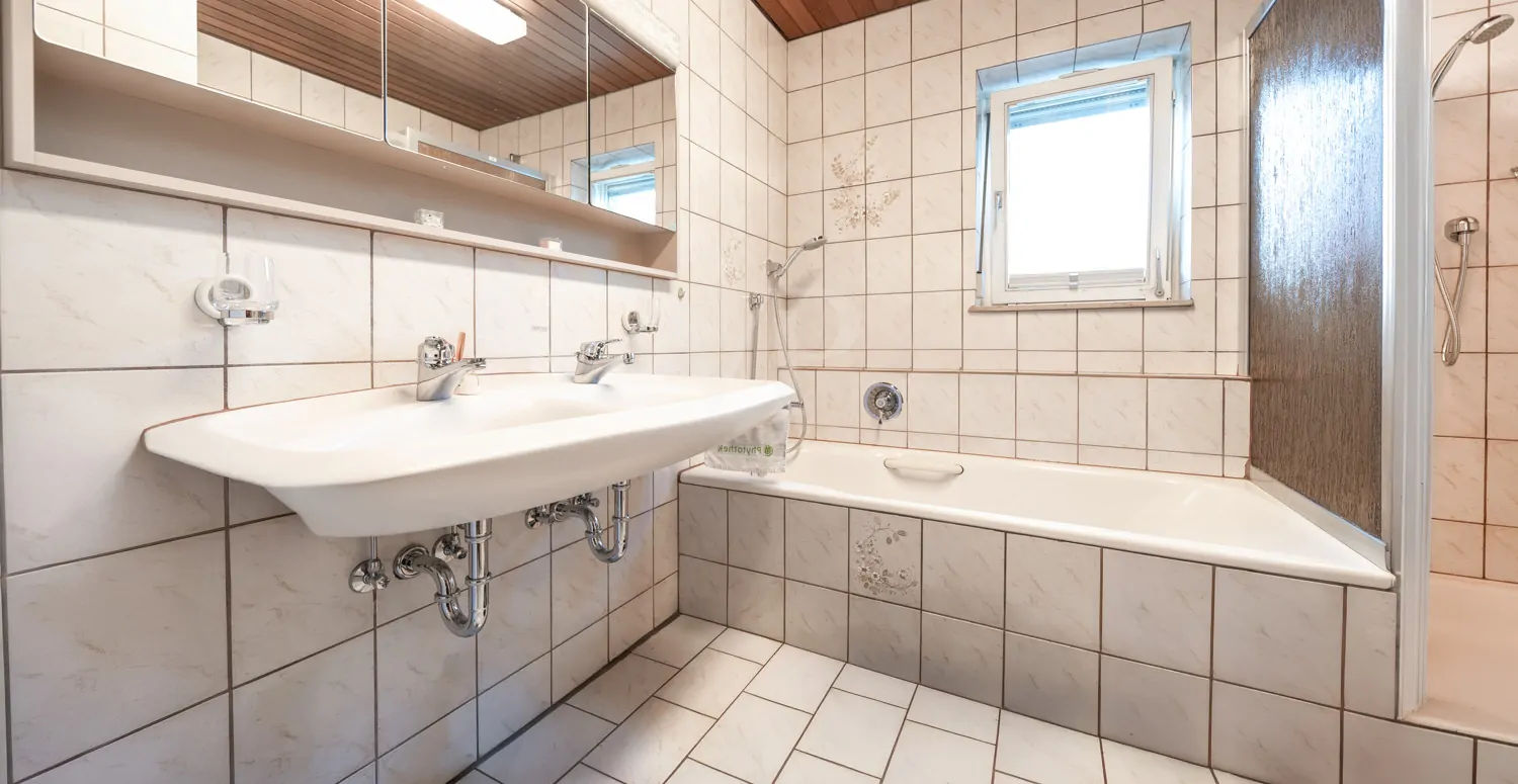 Badezimmer Wohnung 2