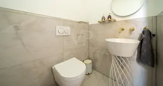 von_poll_real_estate_property_25455048_image_11