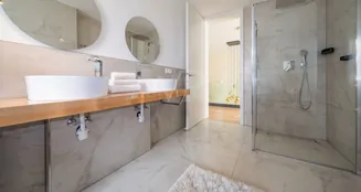 von_poll_real_estate_property_25455048_image_19