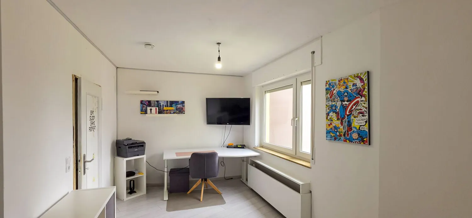 Arbeitszimmer