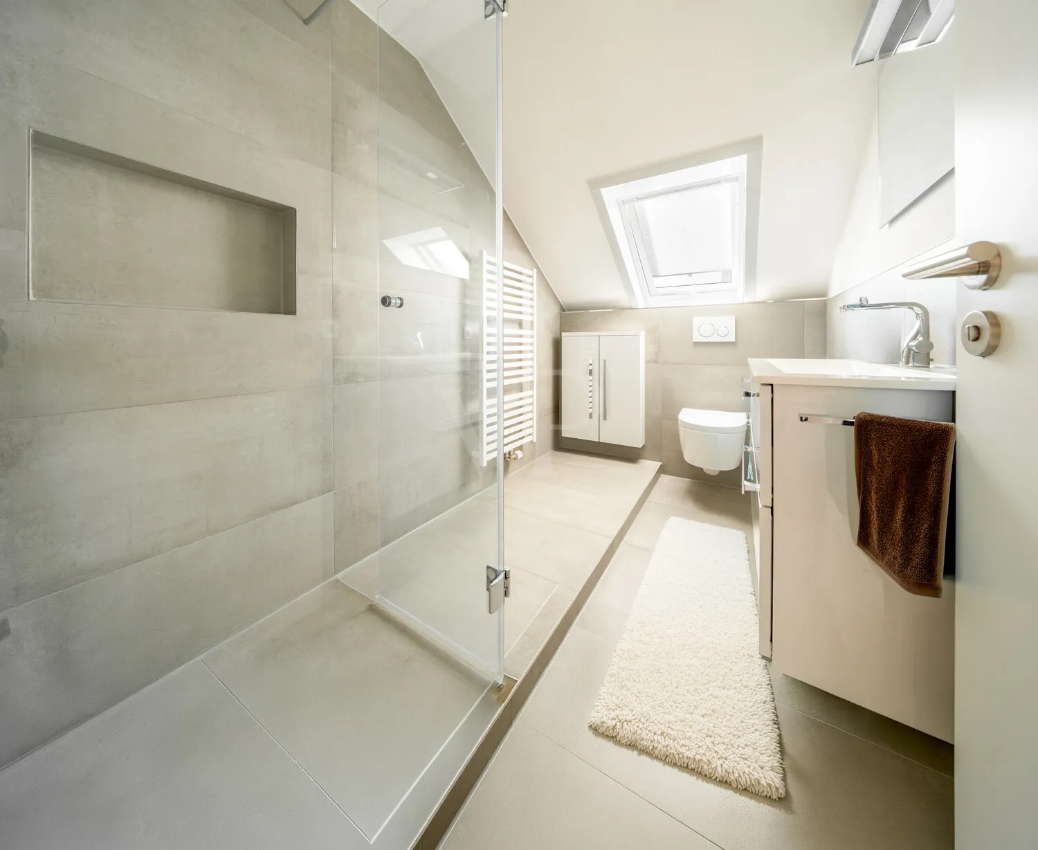 Badezimmer DG
