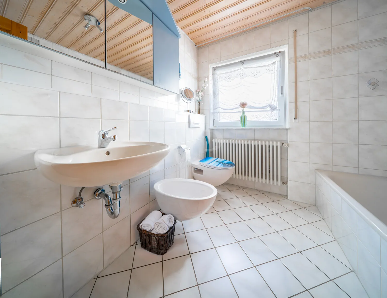 Badezimmer EG
