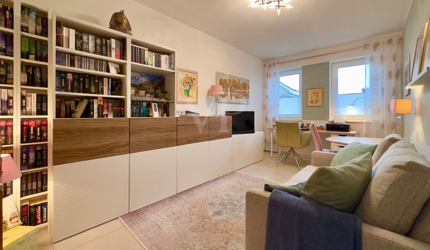 Zimmer/ Büro