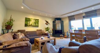 von_poll_real_estate_property_25388009_image_12