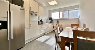 von_poll_real_estate_property_25388010_image_5