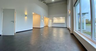 von_poll_real_estate_property_25388010_image_0
