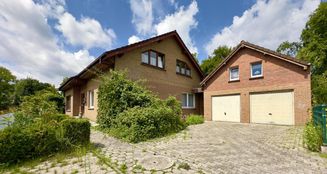 von_poll_real_estate_property_25388018_image_0