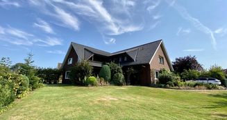von_poll_real_estate_property_25388011_image_0