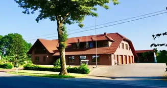 von_poll_real_estate_property_25388013a_image_0