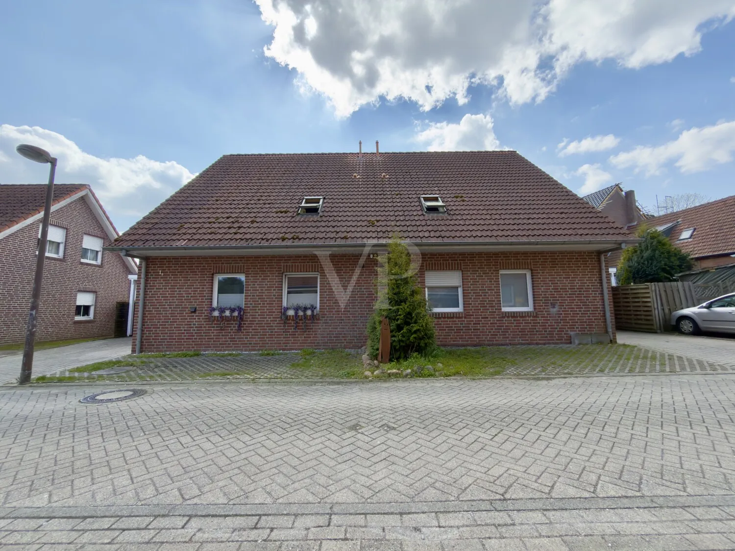 Straßenansicht