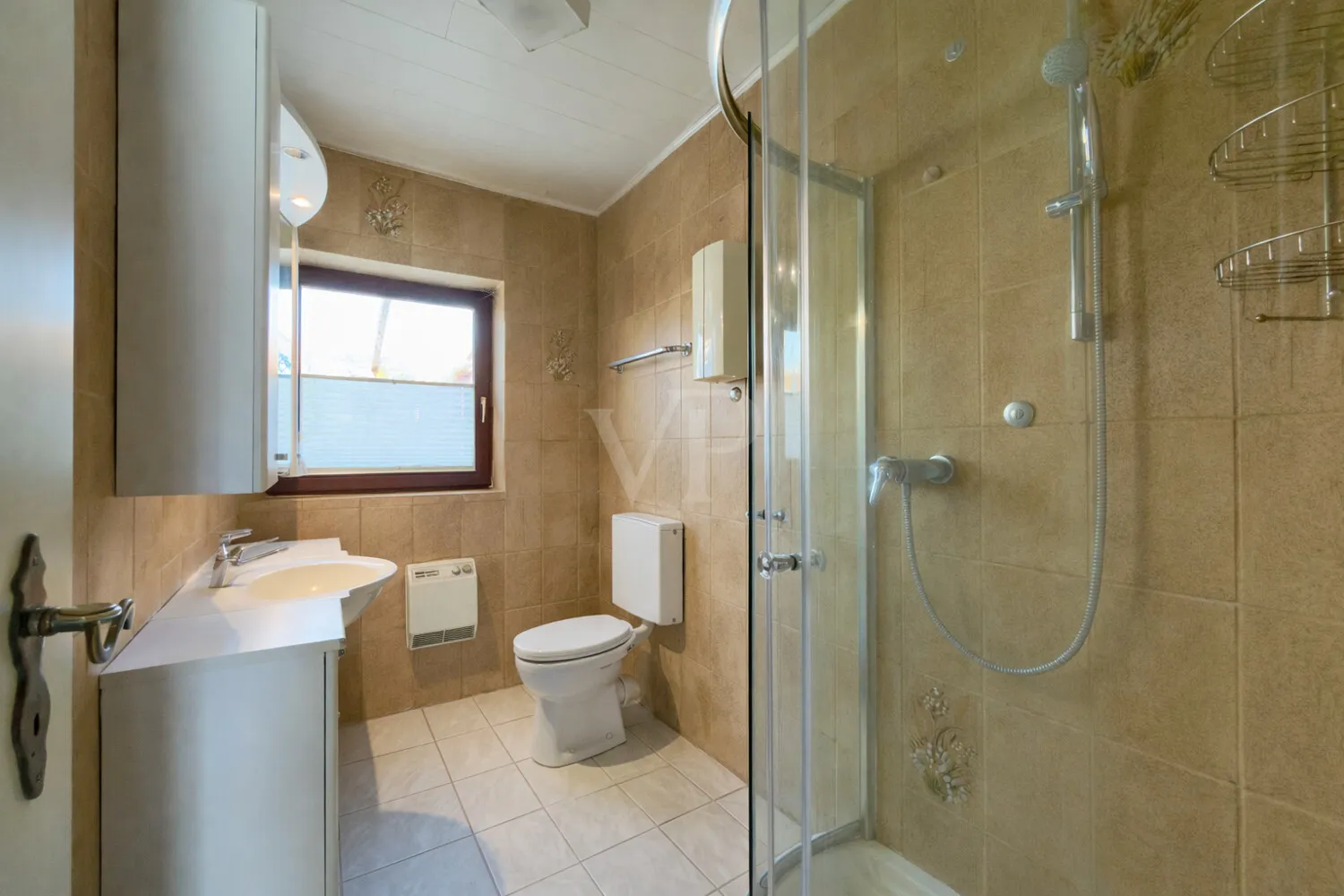 Badezimmer EG