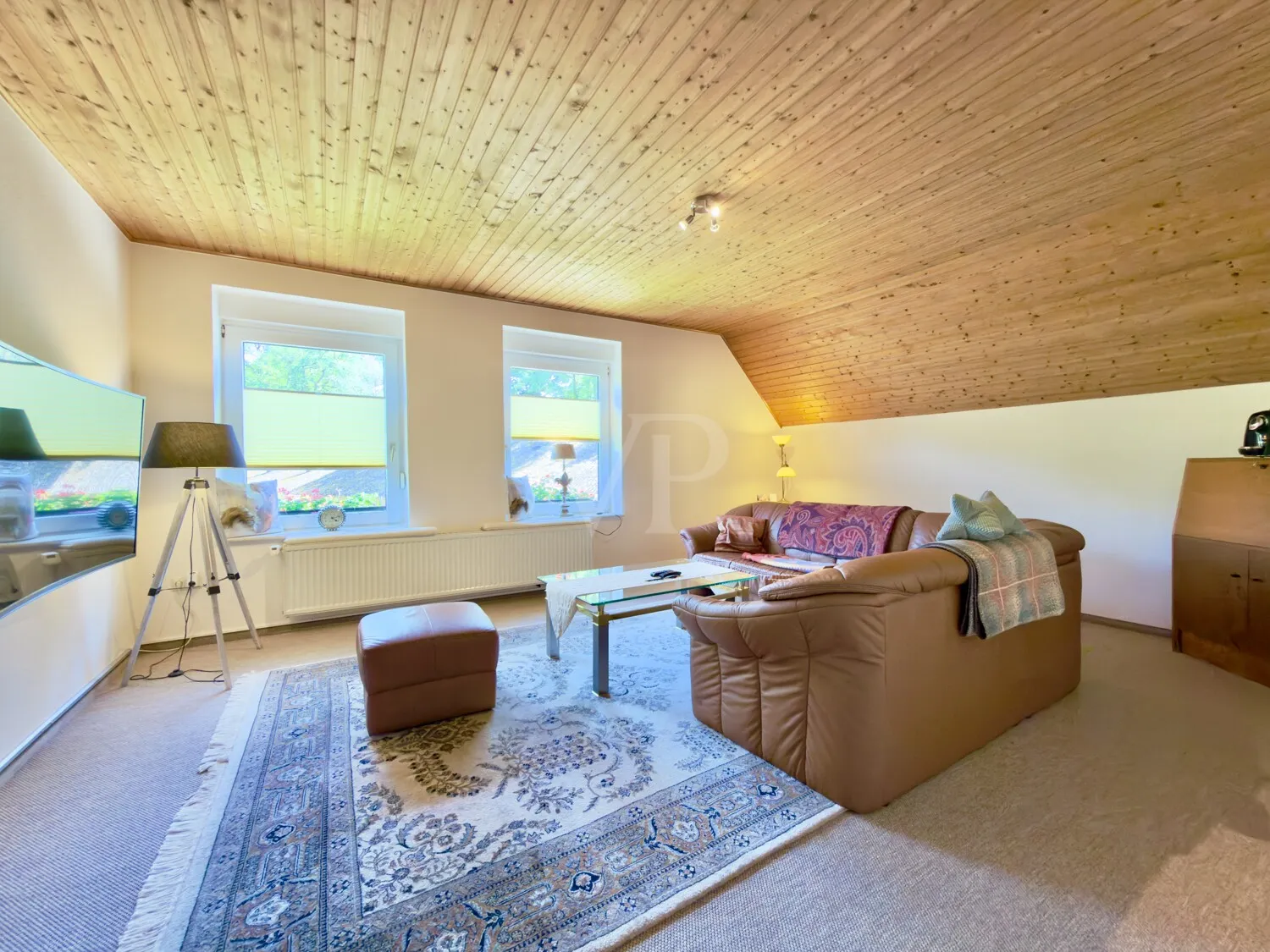 Schlafzimmer DG