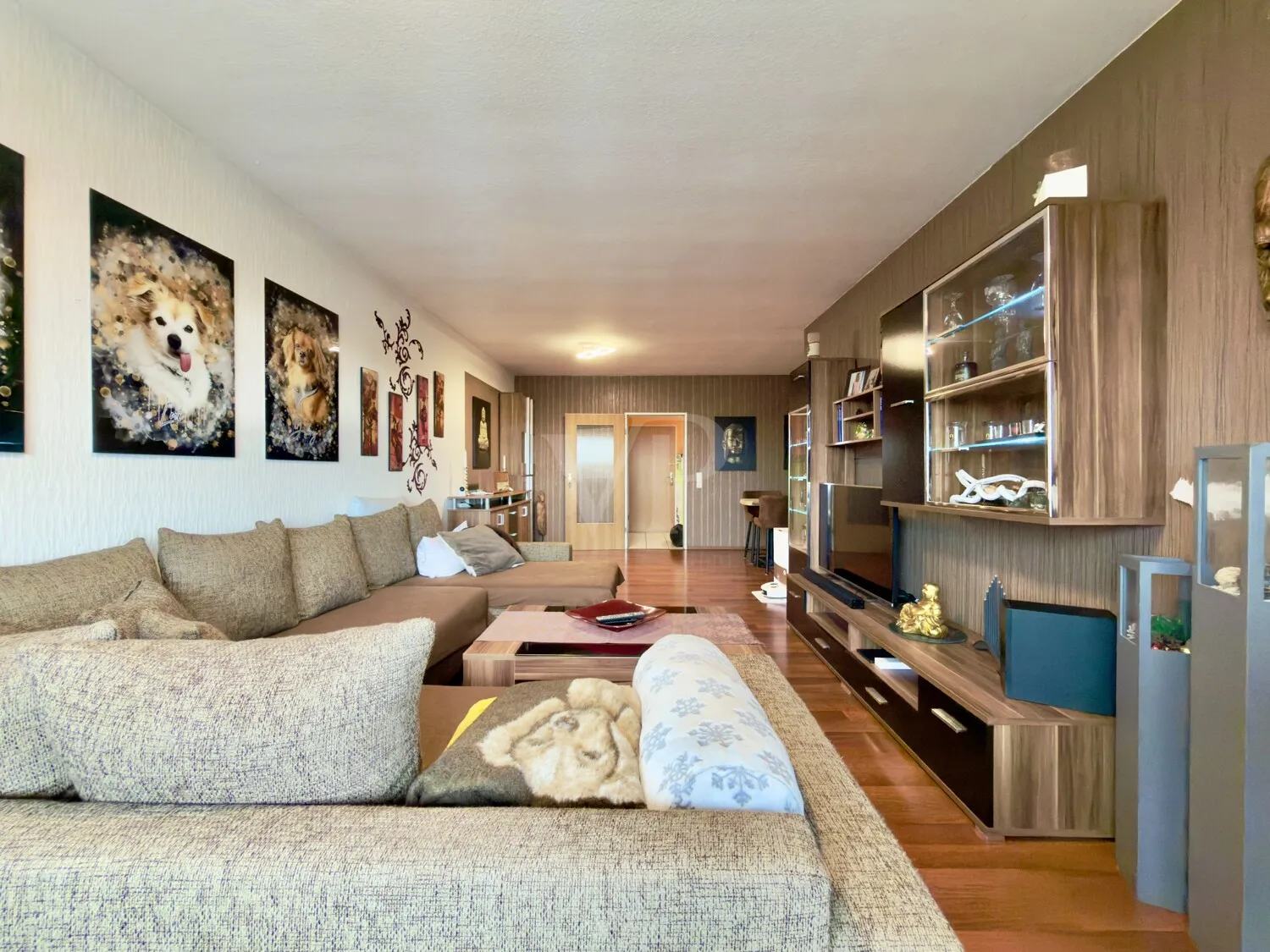 Wohn- und Esszimmer