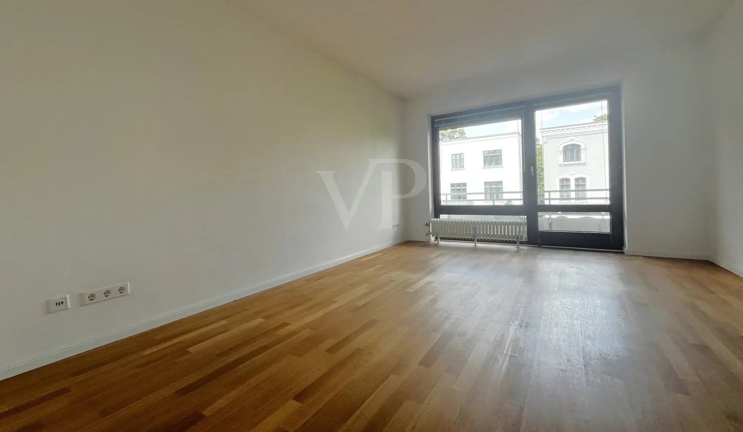 2. Schlafzimmer unmöbliert