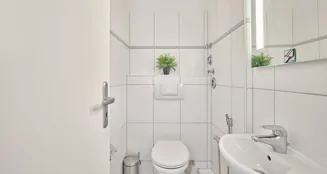 von_poll_real_estate_property_25187002c_image_12