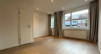 von_poll_real_estate_property_25187018_image_0