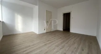 von_poll_real_estate_property_26187002_image_2