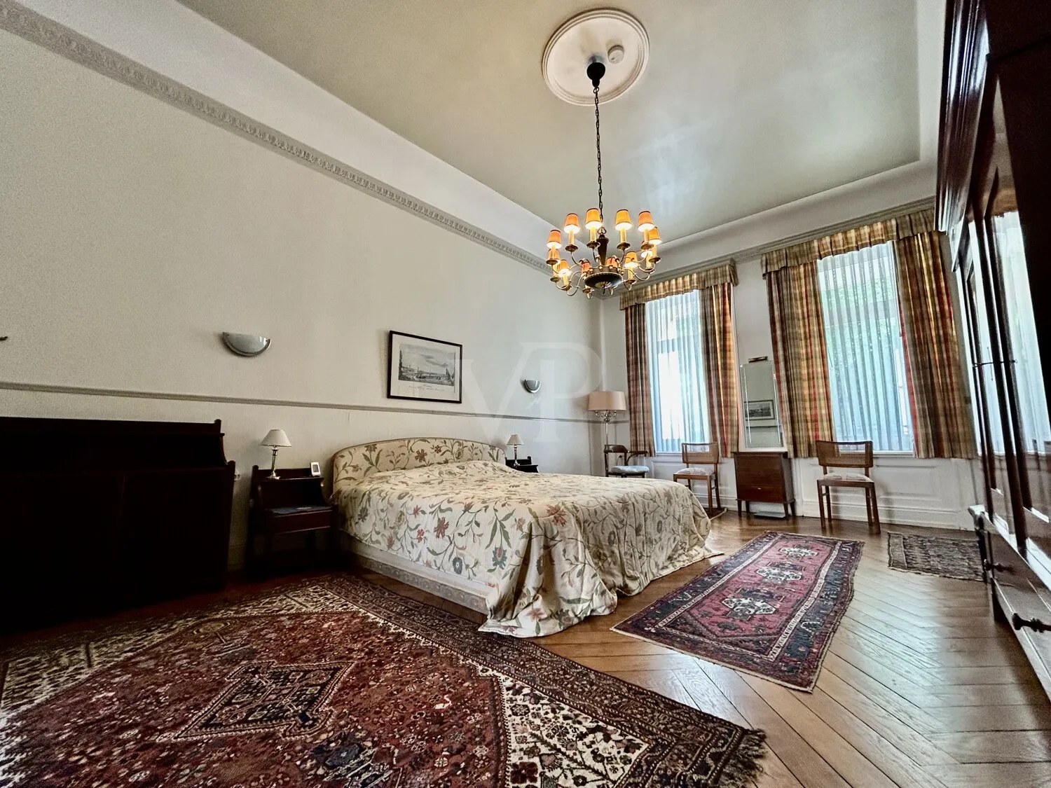 Geräumiges Schlafzimmer