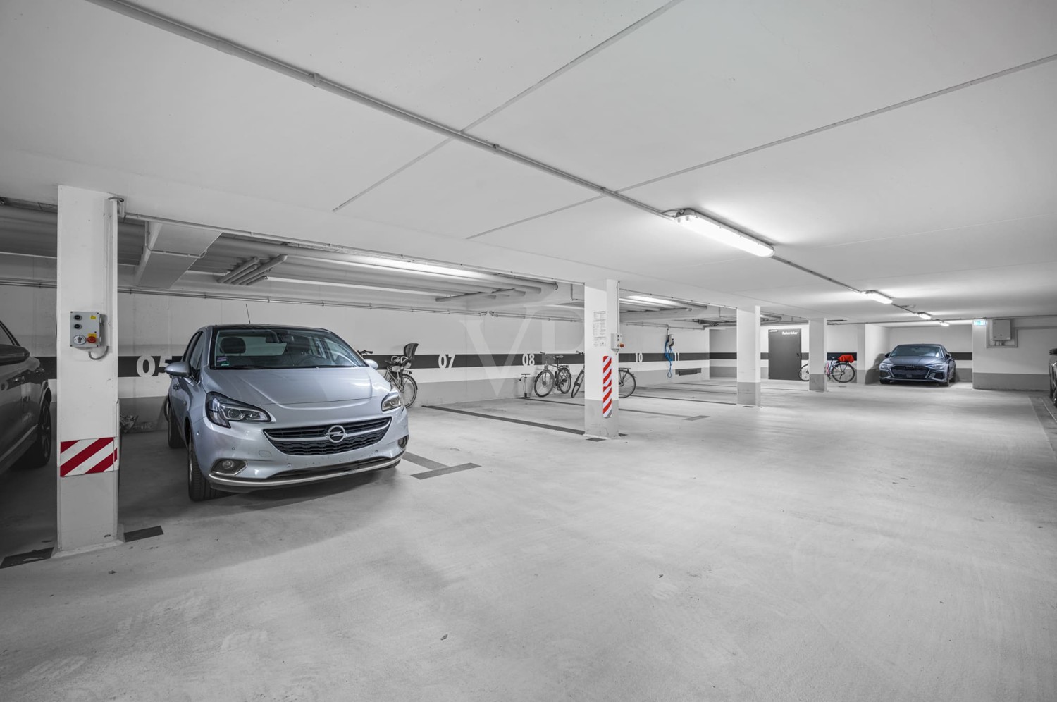 Tiefgarage mit Ihrem eigenen Stellplatz