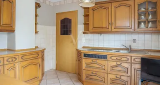 von_poll_real_estate_property_242650051_image_4