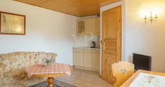 von_poll_real_estate_property_242650051_image_5