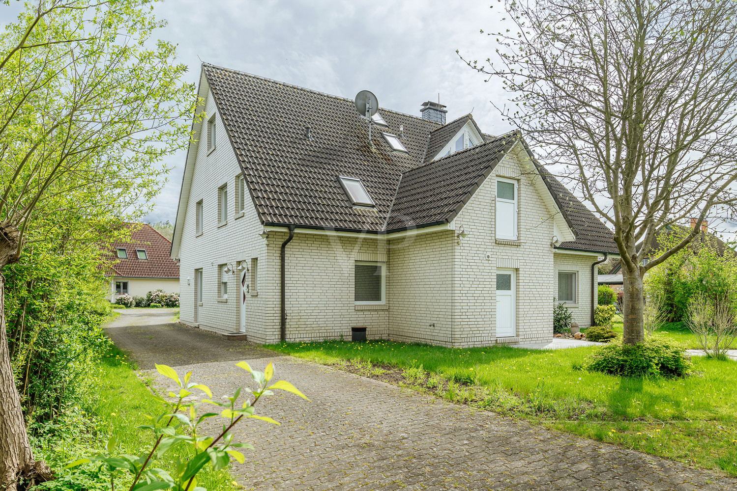 Titelbild (2)