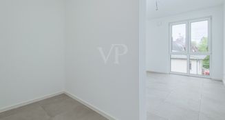 von_poll_real_estate_property_43-11_image_3