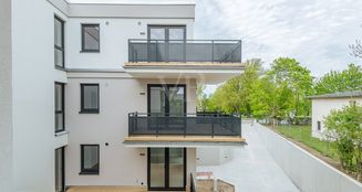von_poll_real_estate_property_43-11_image_1