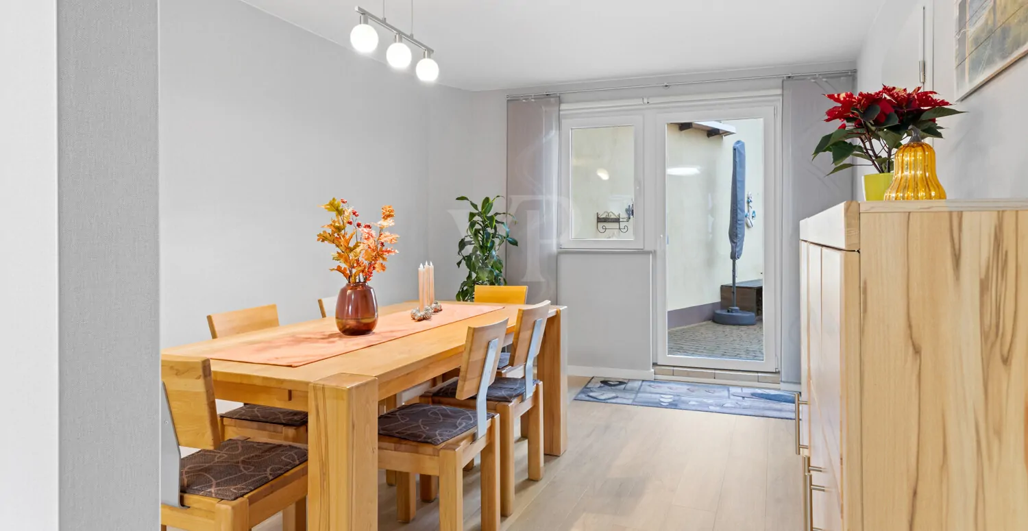 Essbereich mit Terrassenzugang