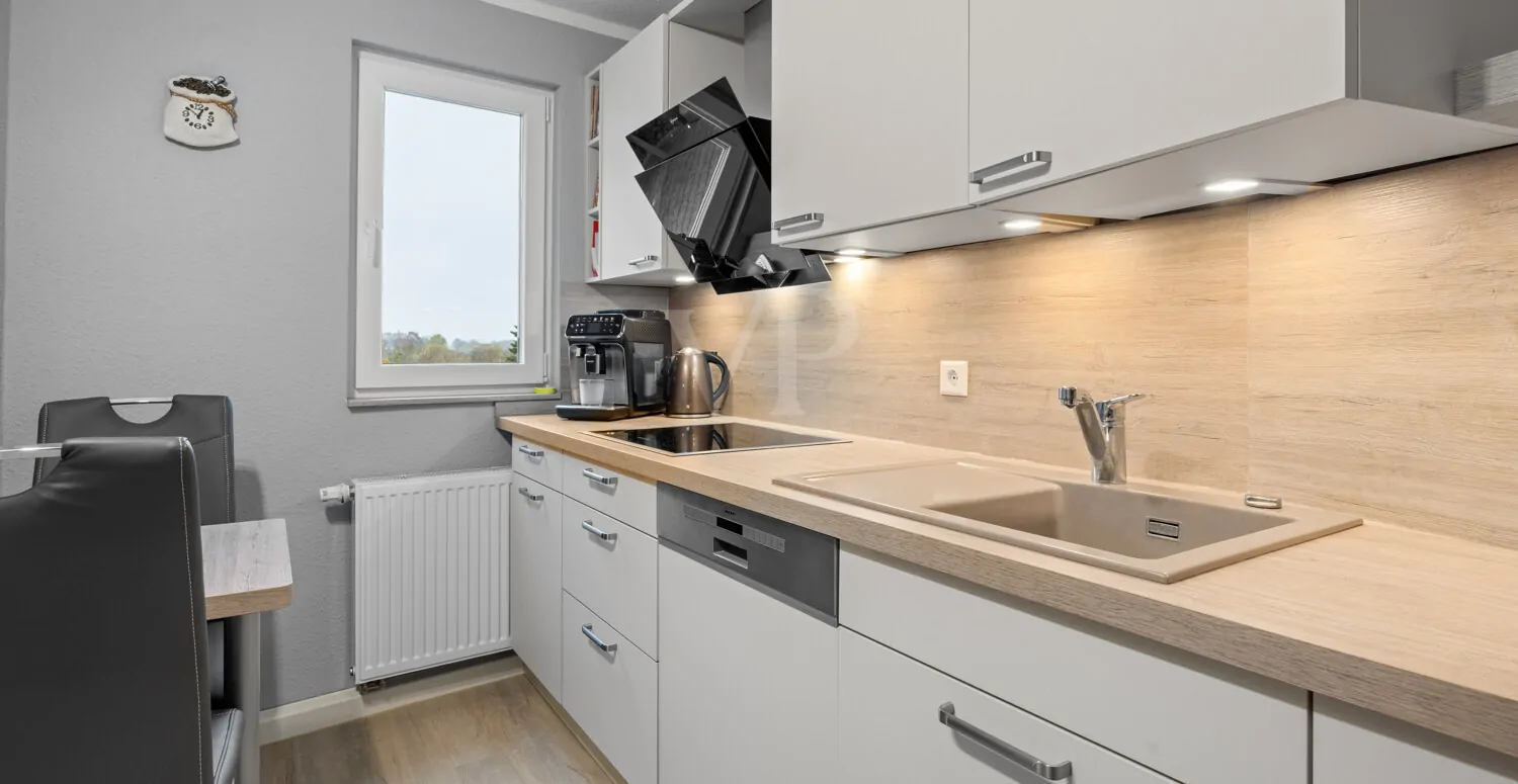 hochwertige Einbauküche