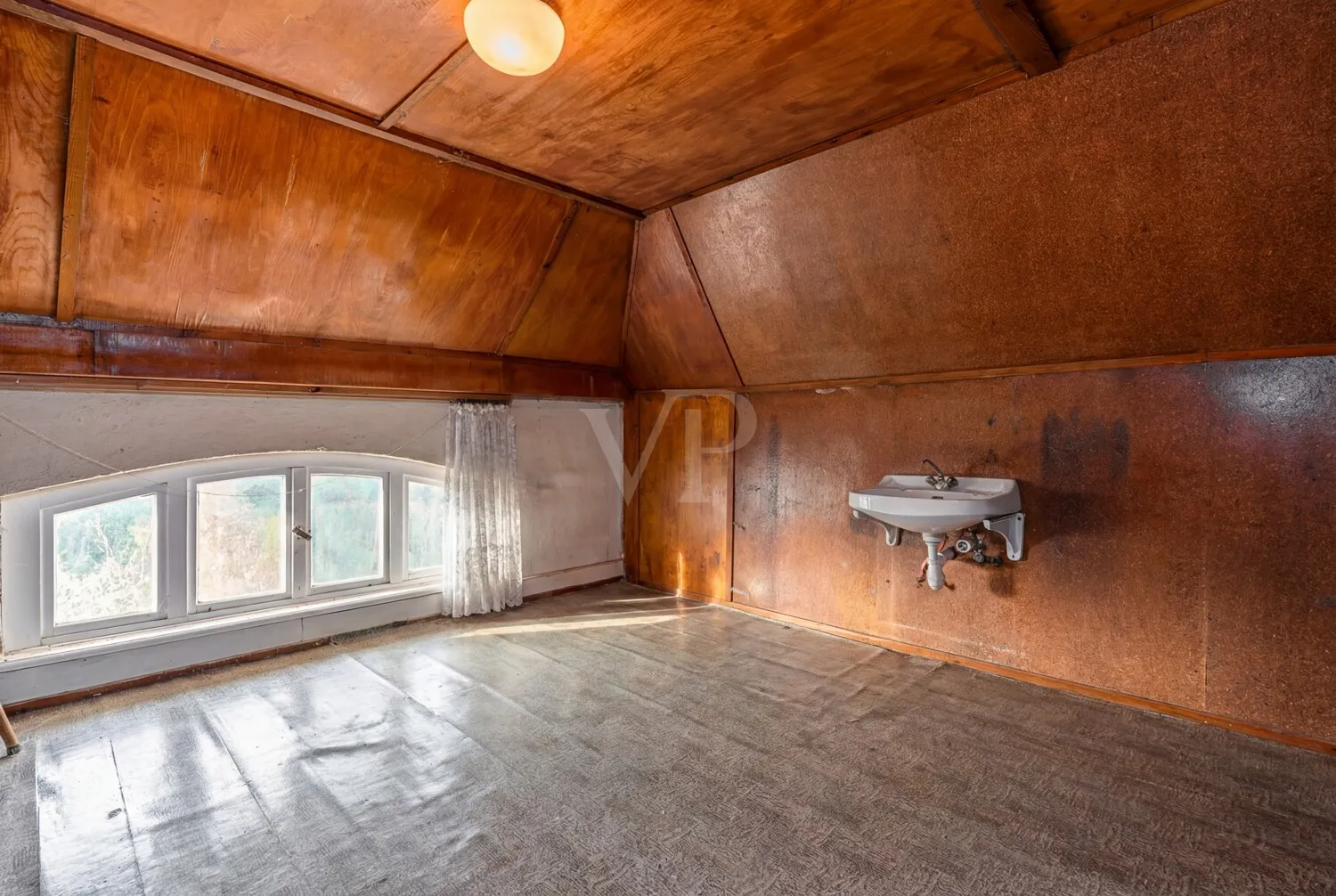 Zimmer 1 Spitzboden