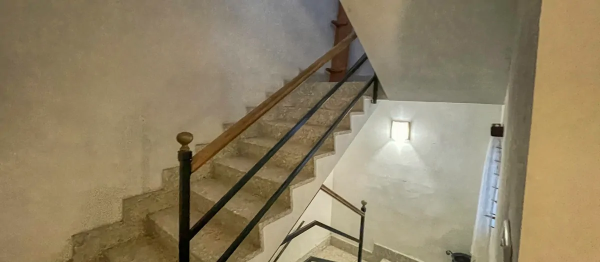 Interessantes-Haus-im-Zentrum-von-Búger-zu-verkaufen-nur-Exposee