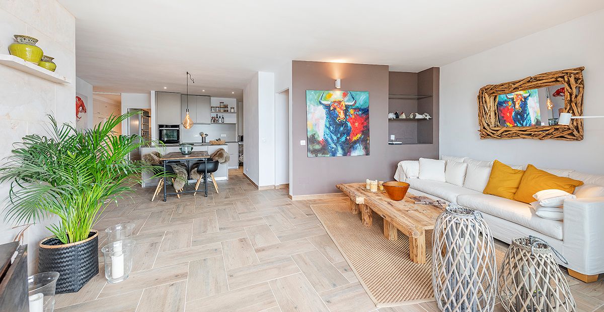 Luxuriöse-Wohnung-direkt-am-Meer-in-Puerto-de-Alcudia