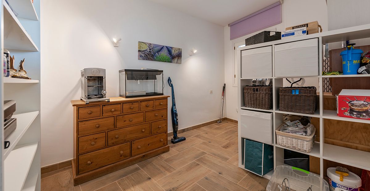 Luxuriöse-Wohnung-direkt-am-Meer-in-Puerto-de-Alcudia