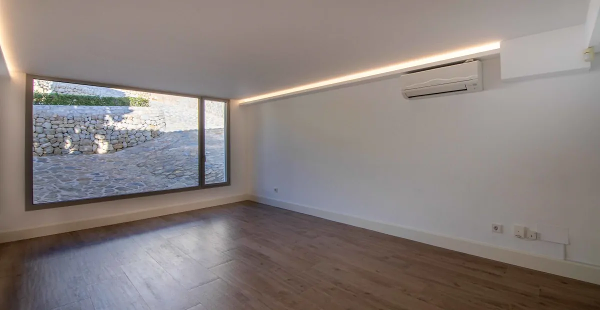 Luxus-Villa-am-Meer-in-Alcanada-Alcudia-Mallorca