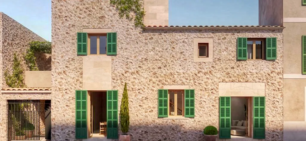 Traditionelles-Haus-in-Renovierung-mit-Innenhof-Terrasse-und-Garage-in-guter-Lage-von-Artá