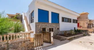 von_poll_real_estate_property_ES244705_image_34