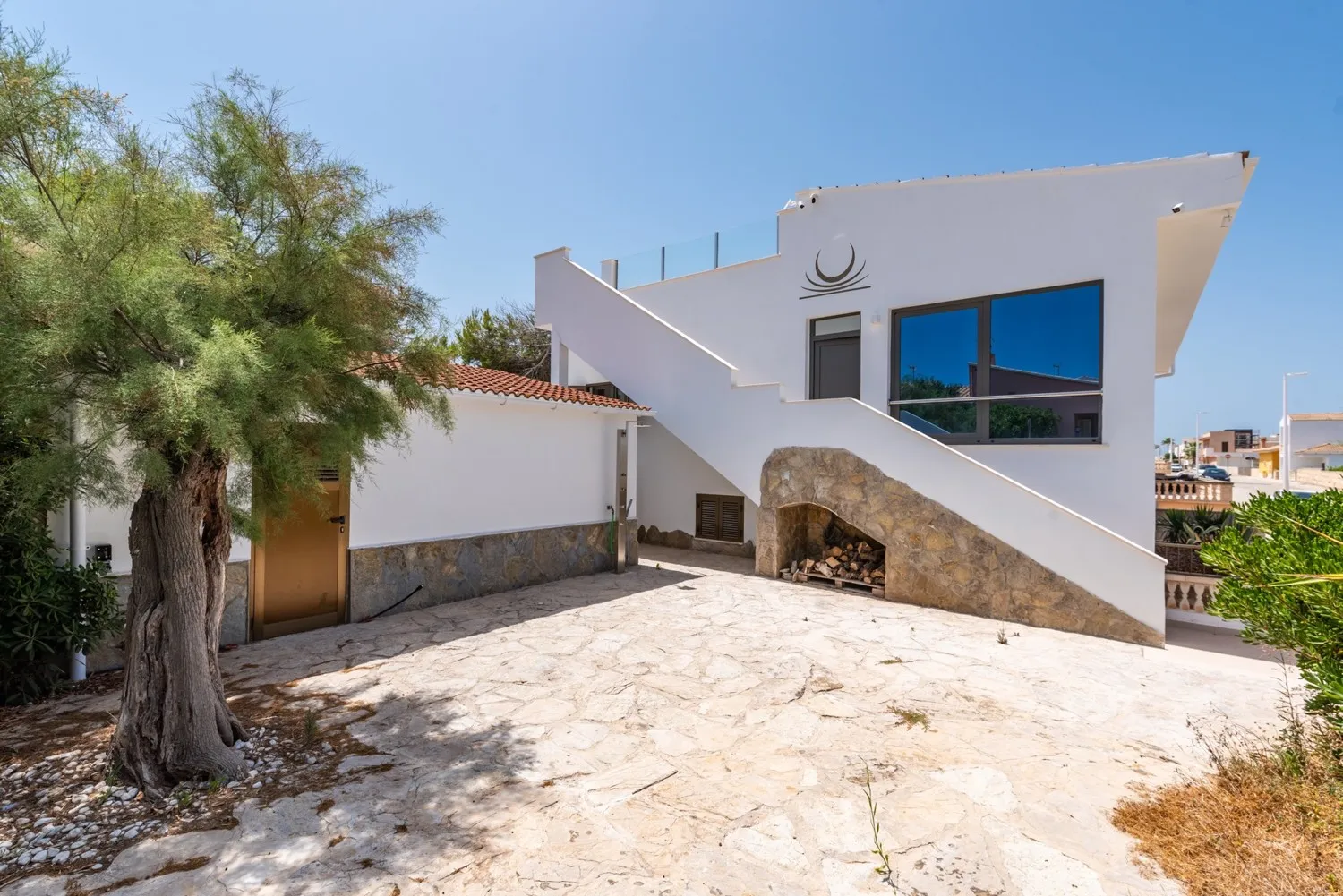 Renovated-chalet-near-the-sea-Son-Serra-de-Marina