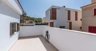 von_poll_real_estate_property_ES244705_image_14