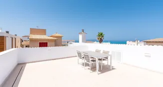 von_poll_real_estate_property_ES244705_image_5