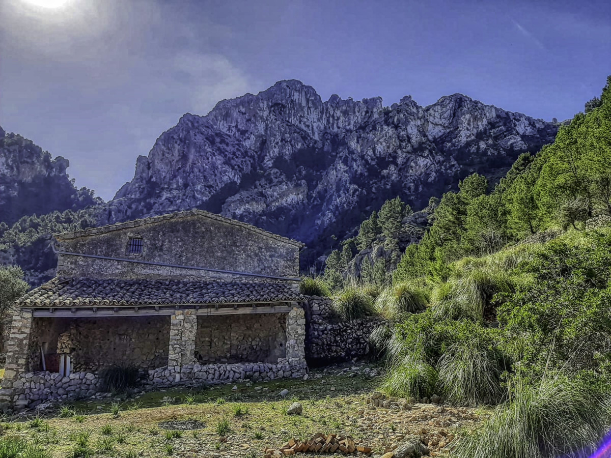 Fantastisches traditionelles mallorquinisches Haus in der Serra de Tramuntana-Gebirgskette