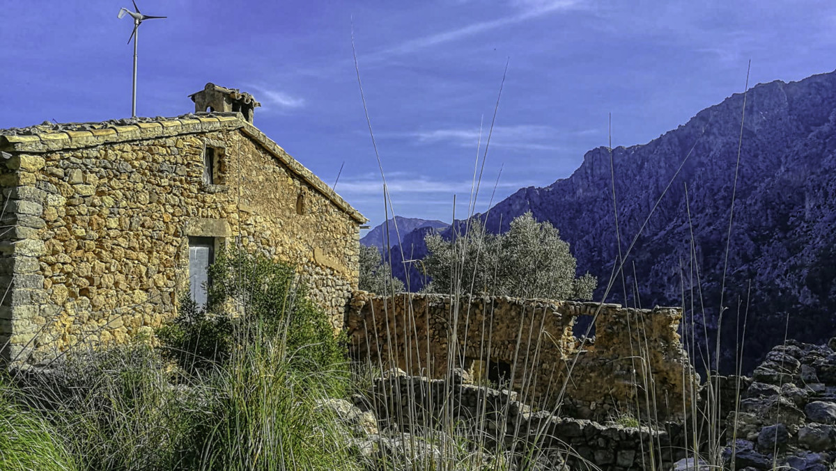 Fantastisches traditionelles mallorquinisches Haus in der Serra de Tramuntana-Gebirgskette