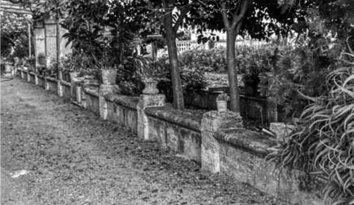 Zu-verkaufen-historisches-Landhaus-am-Rande-von-Manacor