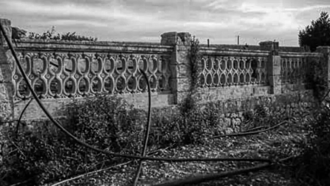 Zu-verkaufen-historisches-Landhaus-am-Rande-von-Manacor