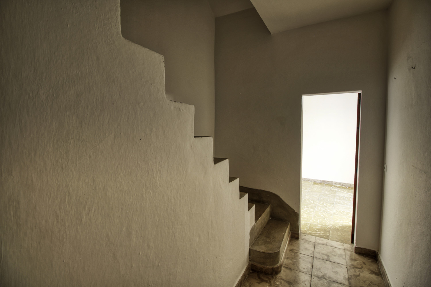 En-venta-gran-casa-Coliving-para-reformar-con-fantástica-terraza-en-muy-buena-zona-en-el-corazón-de-Pollensa