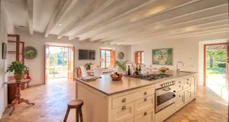 von_poll_real_estate_property_ES244854_image_95