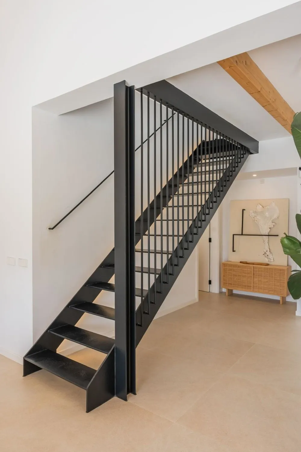 Renovated-house-with-pool-in-Campanet