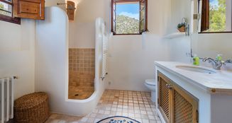 von_poll_real_estate_property_ES244868_image_17